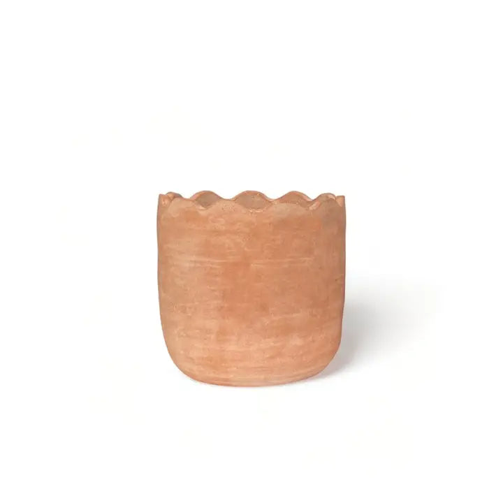 Wavy Medium Terracotta Planter